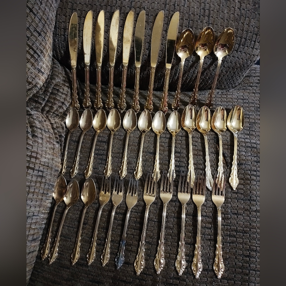 Rogers Golden Melody Flatware Set Gold Electroplated Stainless Steel 34pcs